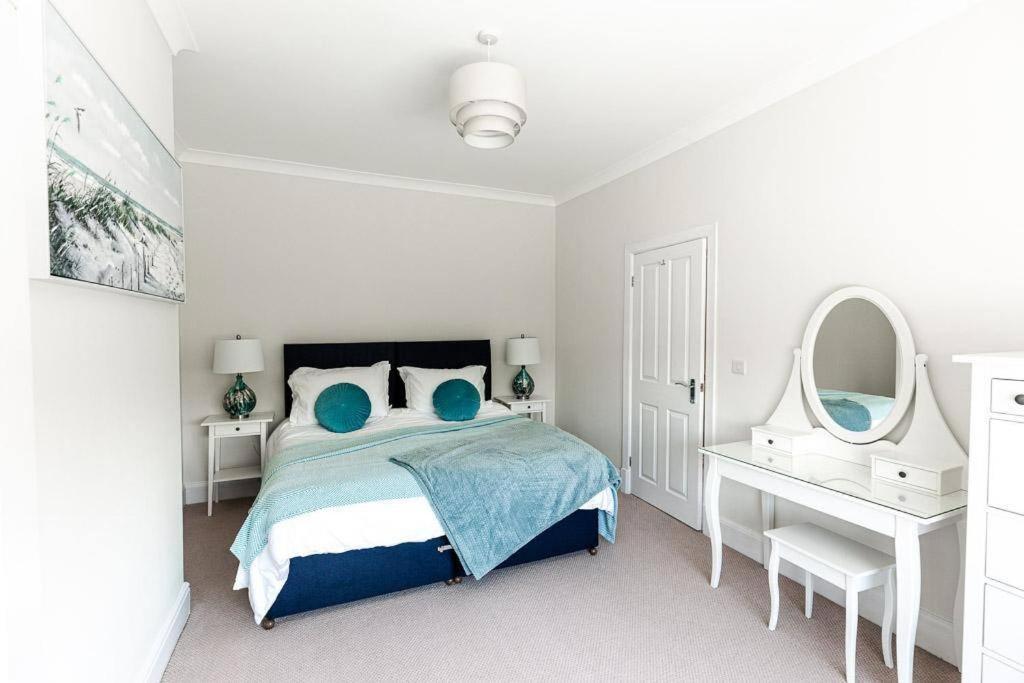 North Beach House - 3 Bedroom Fully Equipped Spacious House Perfect For Family Getaways In Bridlington Bagian luar foto