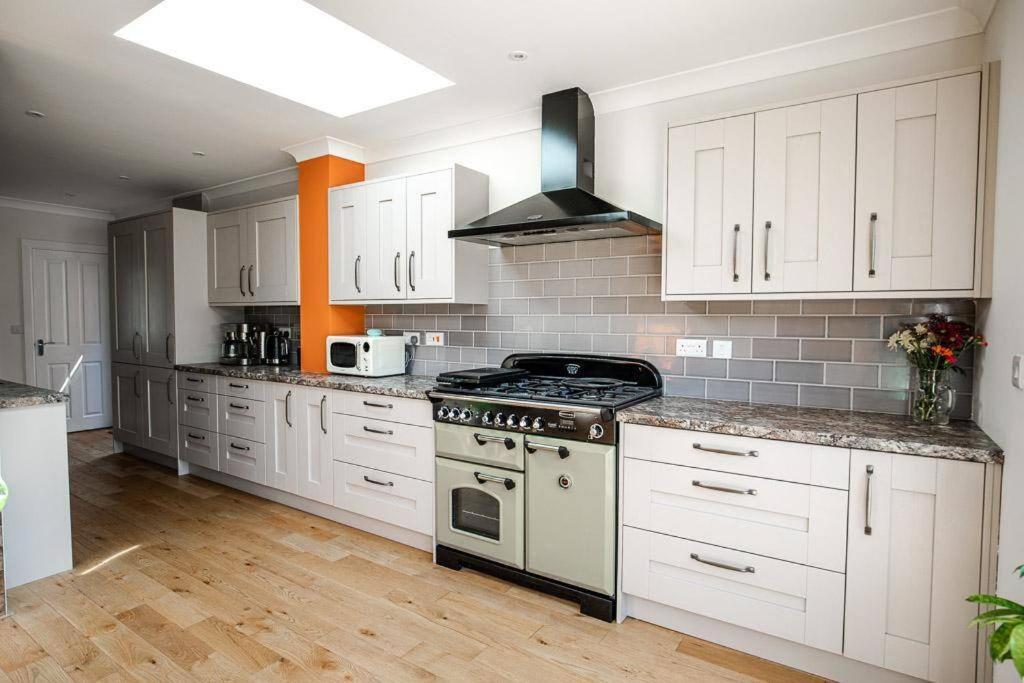North Beach House - 3 Bedroom Fully Equipped Spacious House Perfect For Family Getaways In Bridlington Bagian luar foto