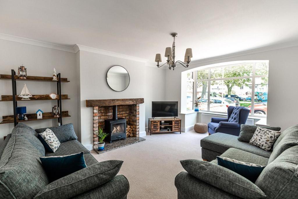 North Beach House - 3 Bedroom Fully Equipped Spacious House Perfect For Family Getaways In Bridlington Bagian luar foto